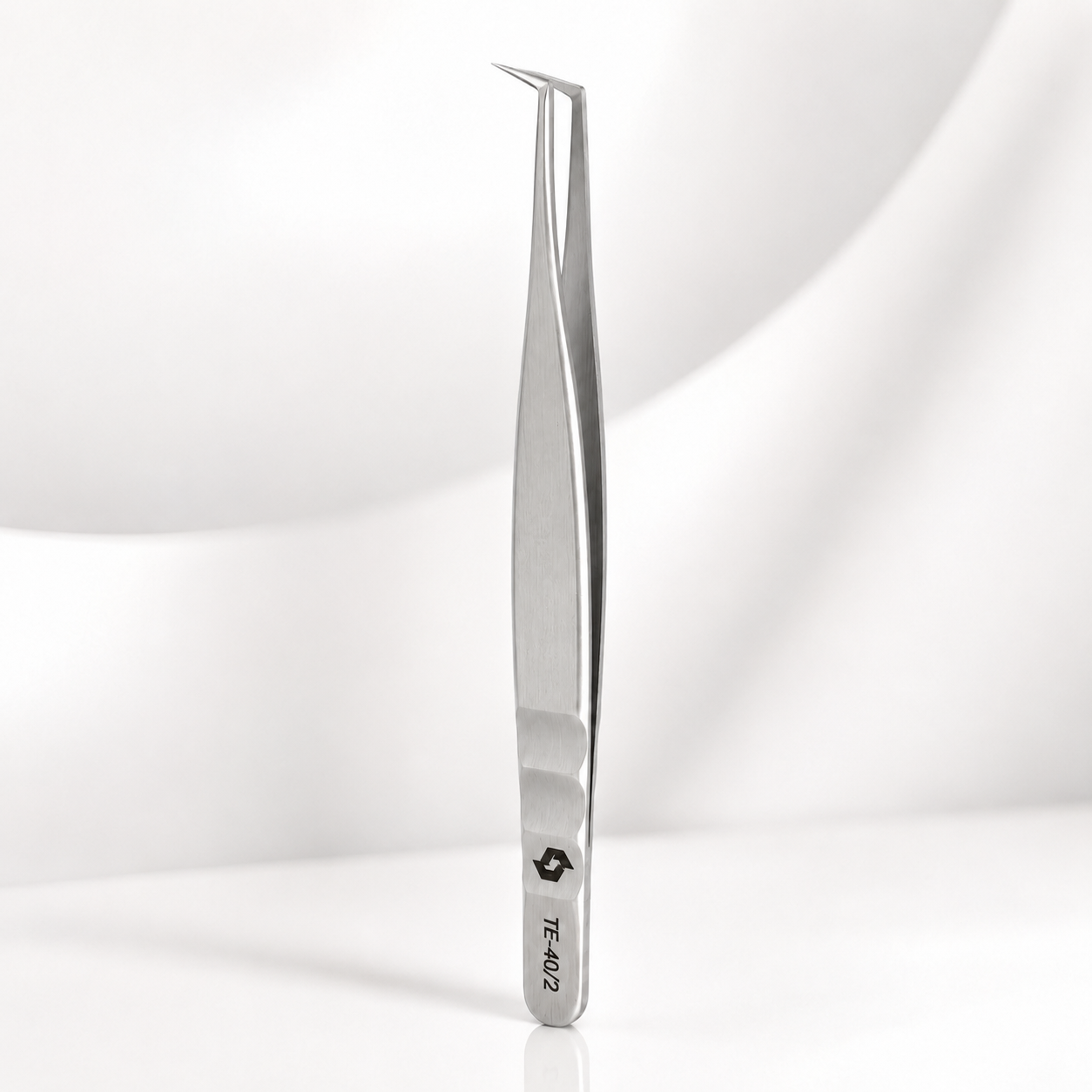 Professional Eyelash Tweezers EXPERT 40 TYPE 2