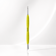 Manicure pusher Gummy with yellow silicone handle UNIQ 11 TYPE 2 (beveled and loop pusher)