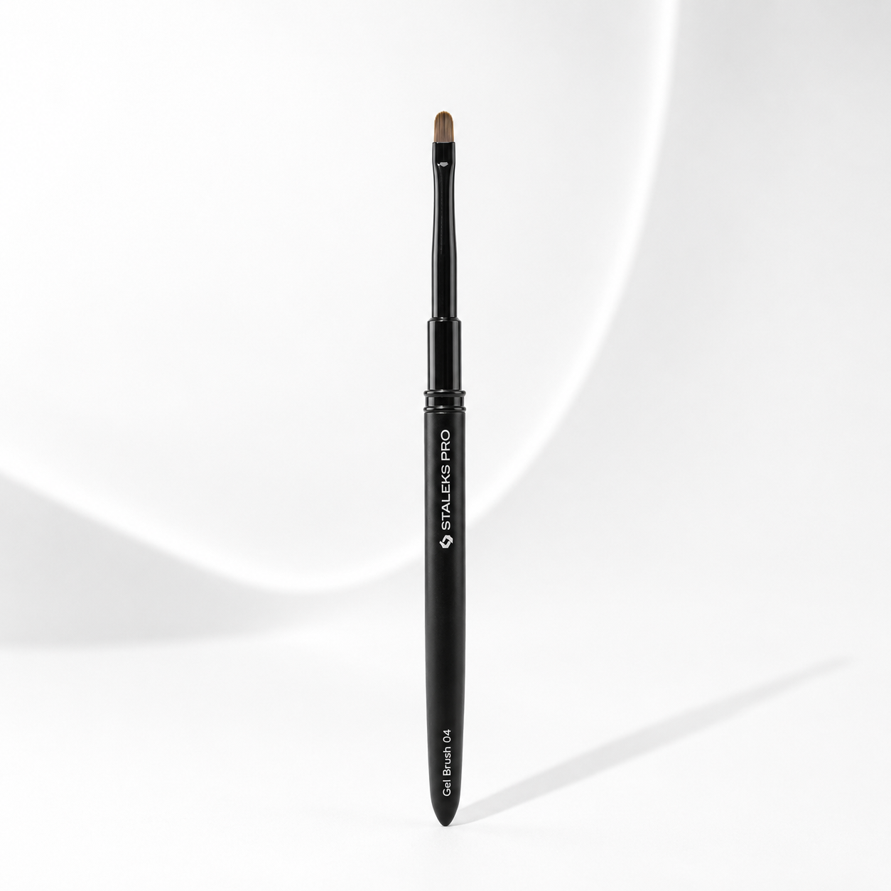 Brush for gel EXPERT width 4 mm/length 7 mm