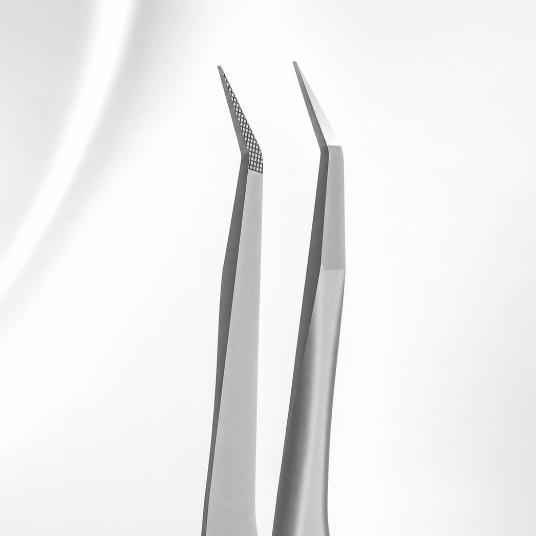 Professional Eyelash Tweezers with Fiber Tips EXPERT 45 TYPE 8