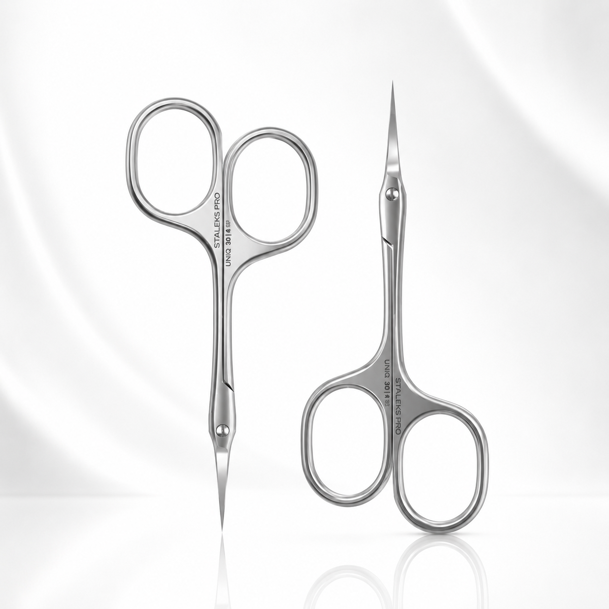 Professional cuticle scissors Asymmetric UNIQ 30 TYPE 4