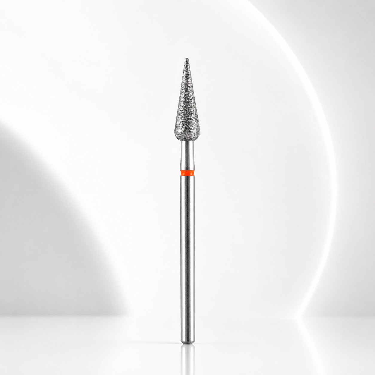 Diamond nail drill bit pointed pear red EXPERT head diameter 4 mm / working part 12 mm