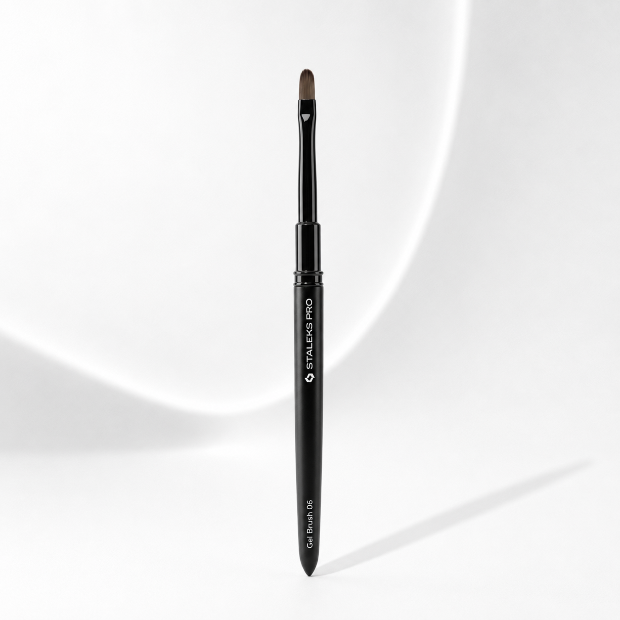 Brush for gel EXPERT width 6 mm/length 11 mm
