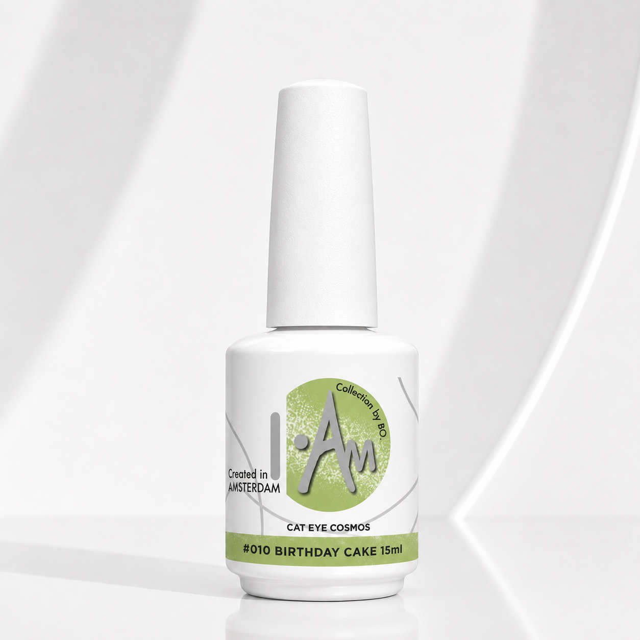 I.Am by BO. Cat Eye Cosmos #010 Birthday Cake, 15ml