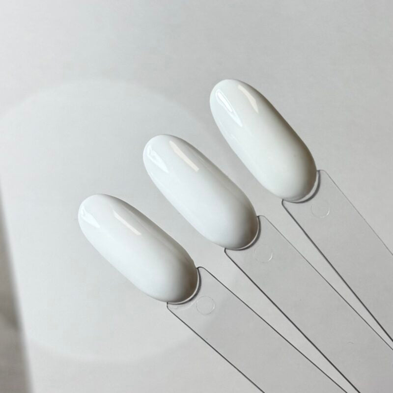I.Am by BO. Soak Off Gel Polish #003 Perfect White (15ml)