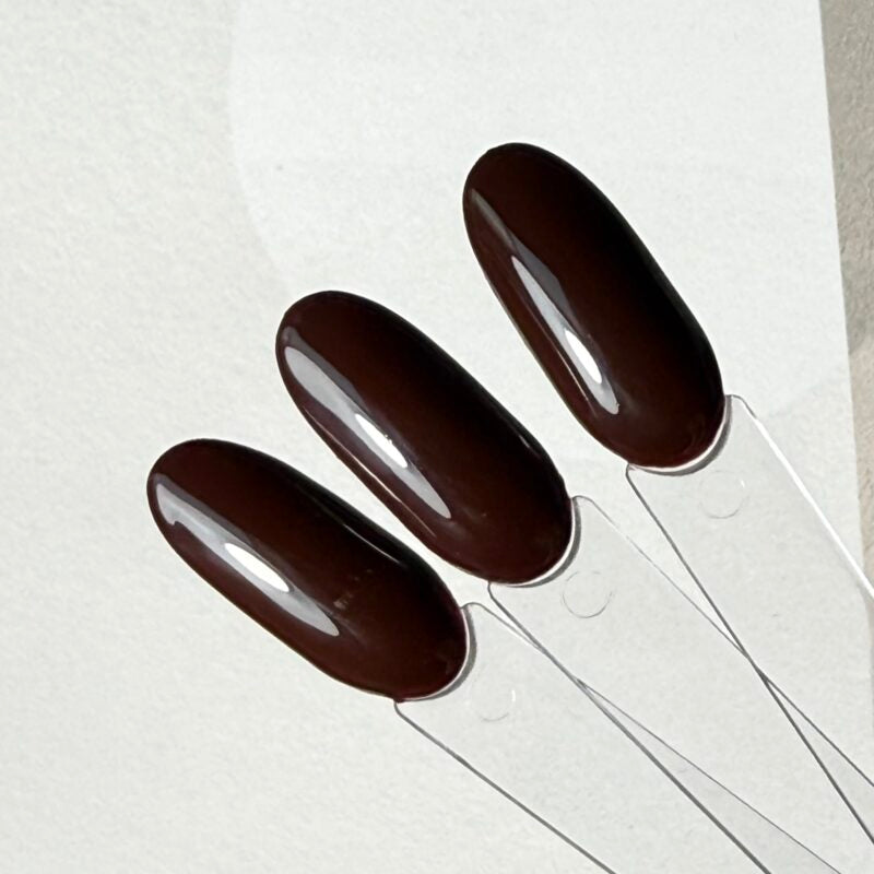 I.Am by BO. Soak Off Gel Polish #215 Dark Oak (15ml)