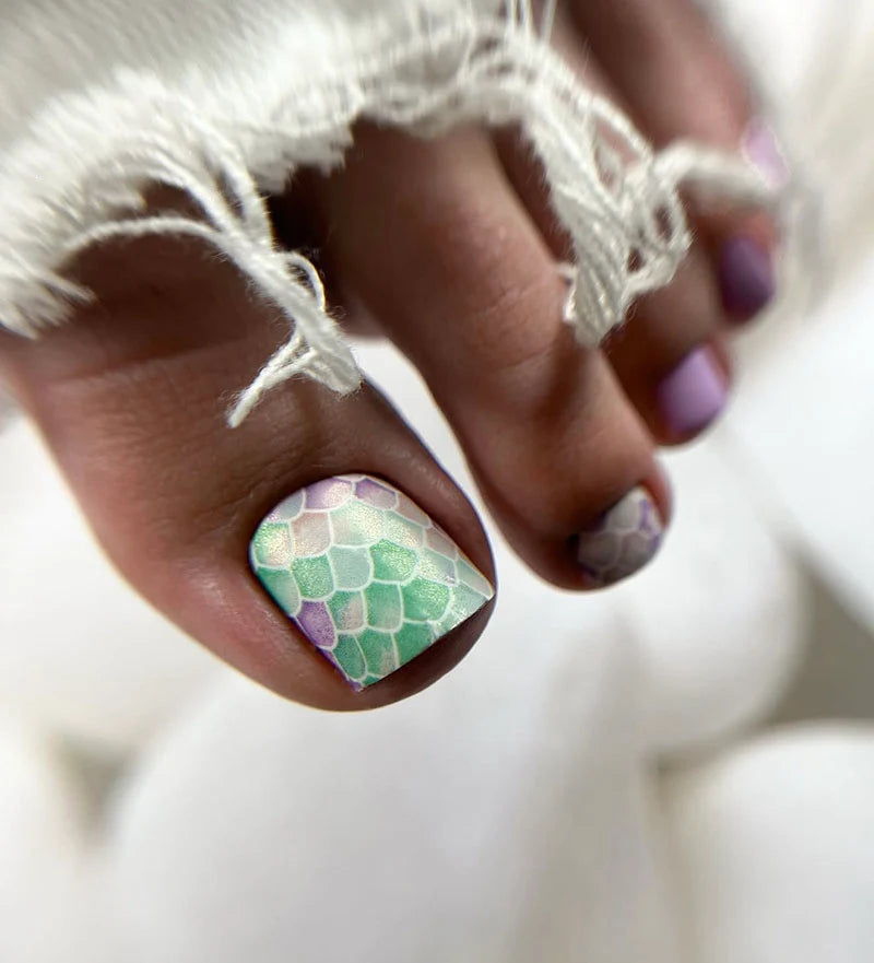 Pedicure Mermaid. Lilac and Green. Colored Foil. Nail wraps WR-511