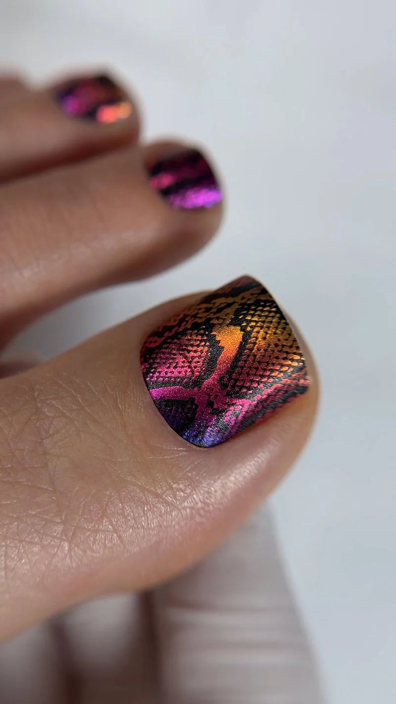 Pedicure Python with gradient. Colored Foil. Nail wraps WR-288