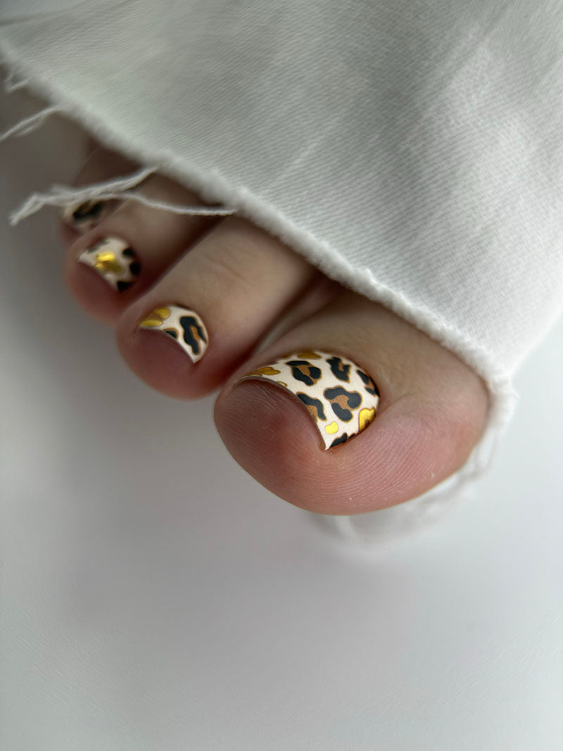 Pedicure Brown Leopard. Foil gold. Nail wrap WR-643 - image 5