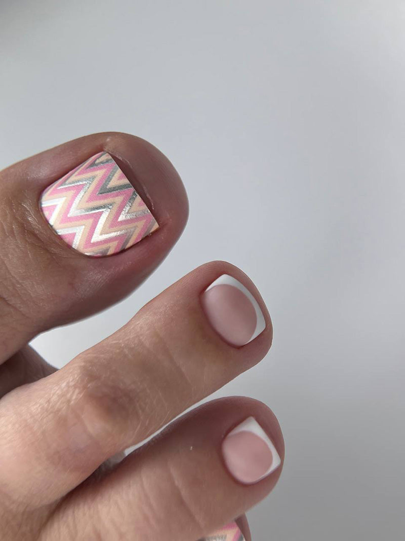 Pedicure Peach Zigzag. Silver Foil. Nail wrap WR-696 - image 4