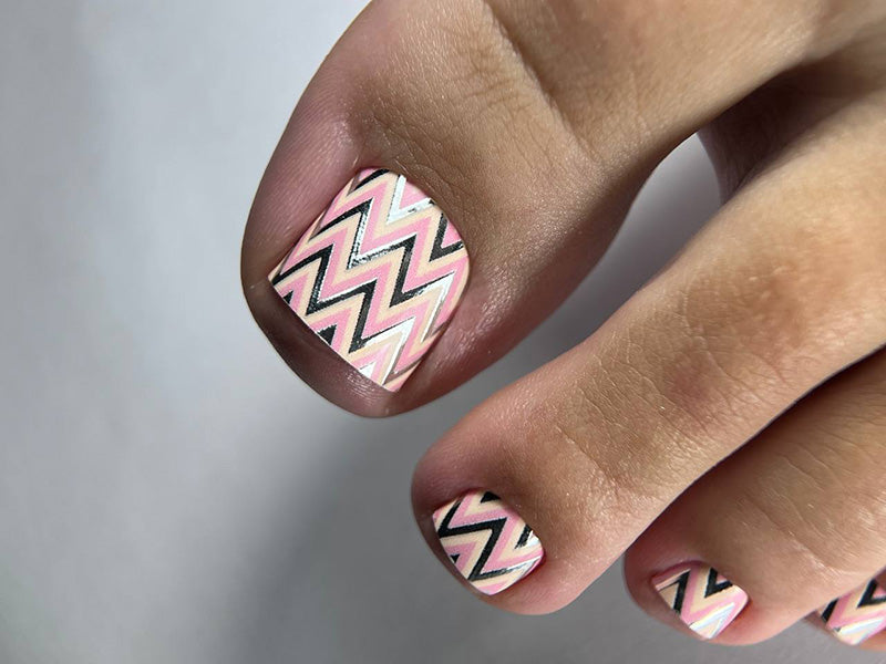 Pedicure Peach Zigzag. Silver Foil. Nail wrap WR-696 - image 5
