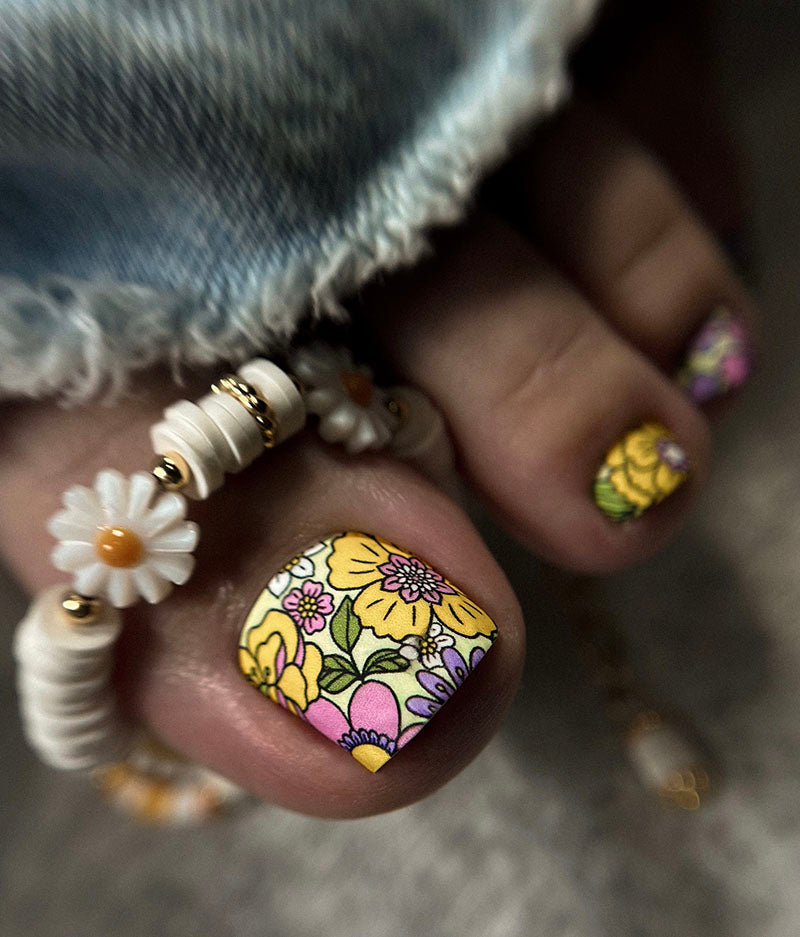 Pedicure Flowers on a light green background. Nail wrap WR-758 - image 2
