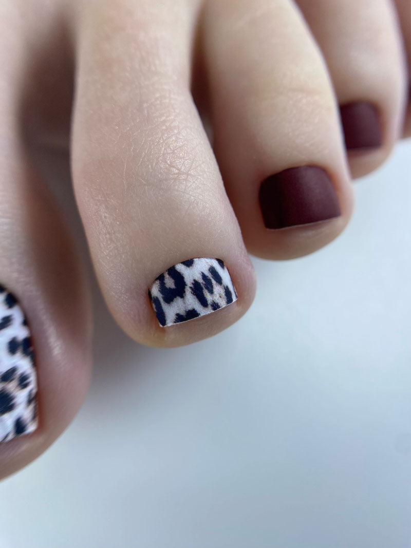 Pedicure Leo. Small delicate. Nail wrap WR-842 - image 3