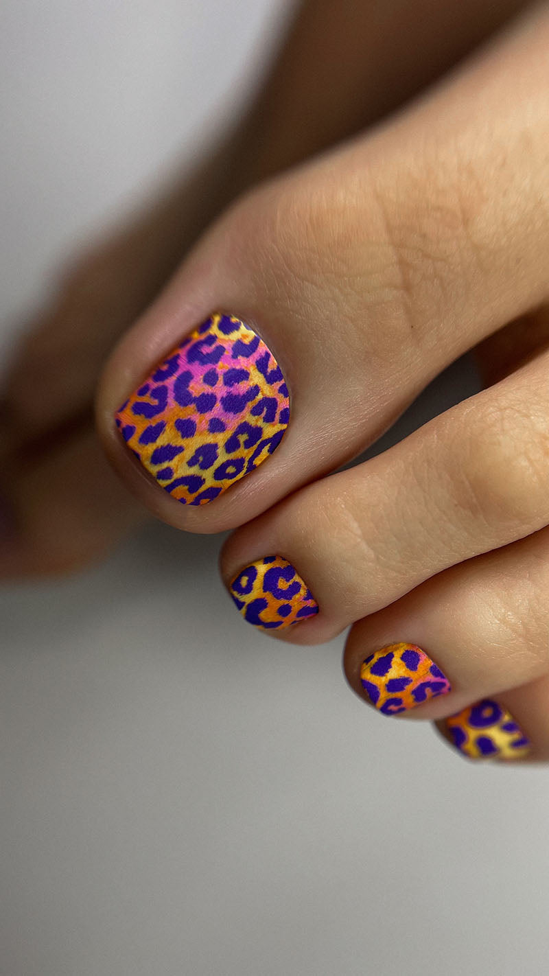 Pedicure Leo. Purple spots. Nail wrap WR-843 - image 3