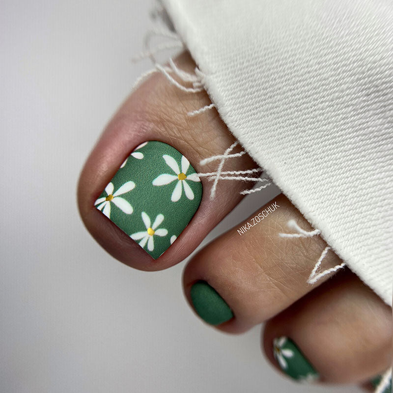 Pedicure Chamomile. Khaki. Foil gold. Nail wrap WR-875 - image 4