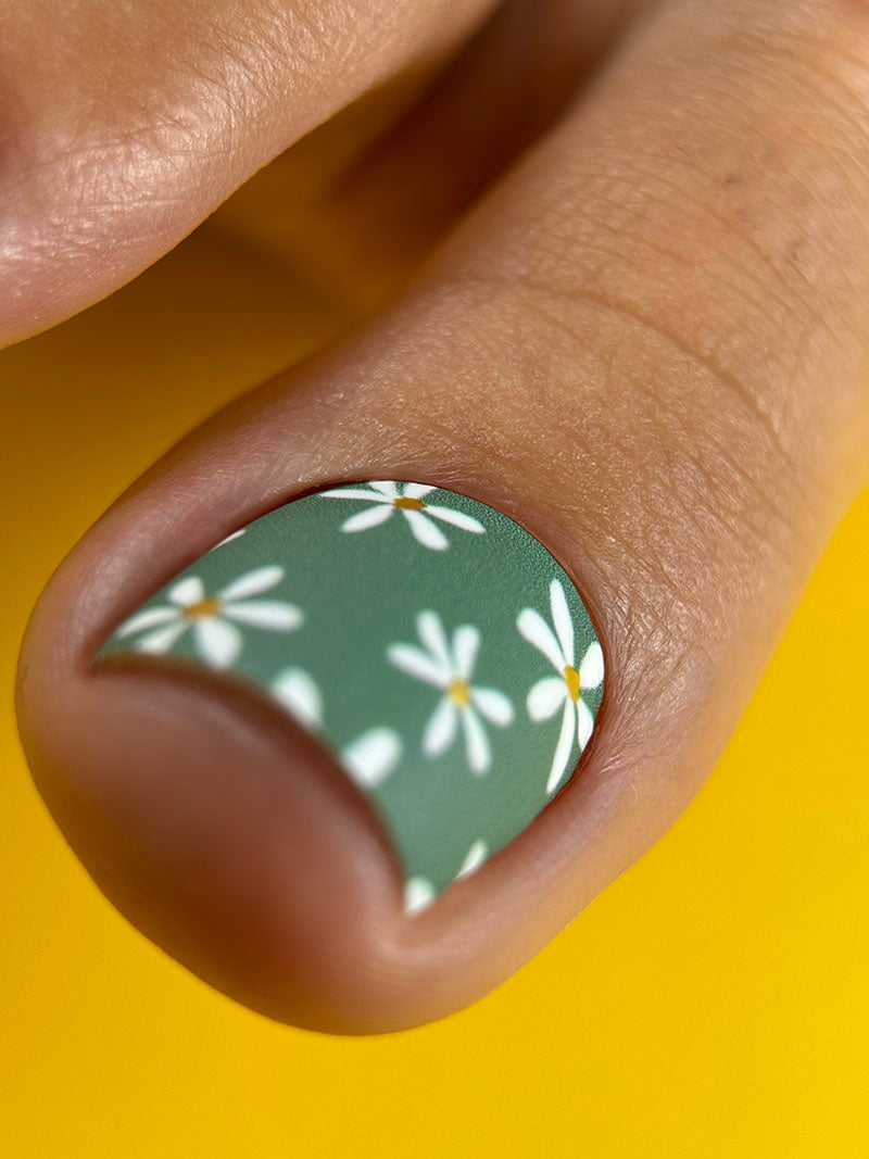Pedicure Chamomile. Khaki. Foil gold. Nail wrap WR-875 - image 9