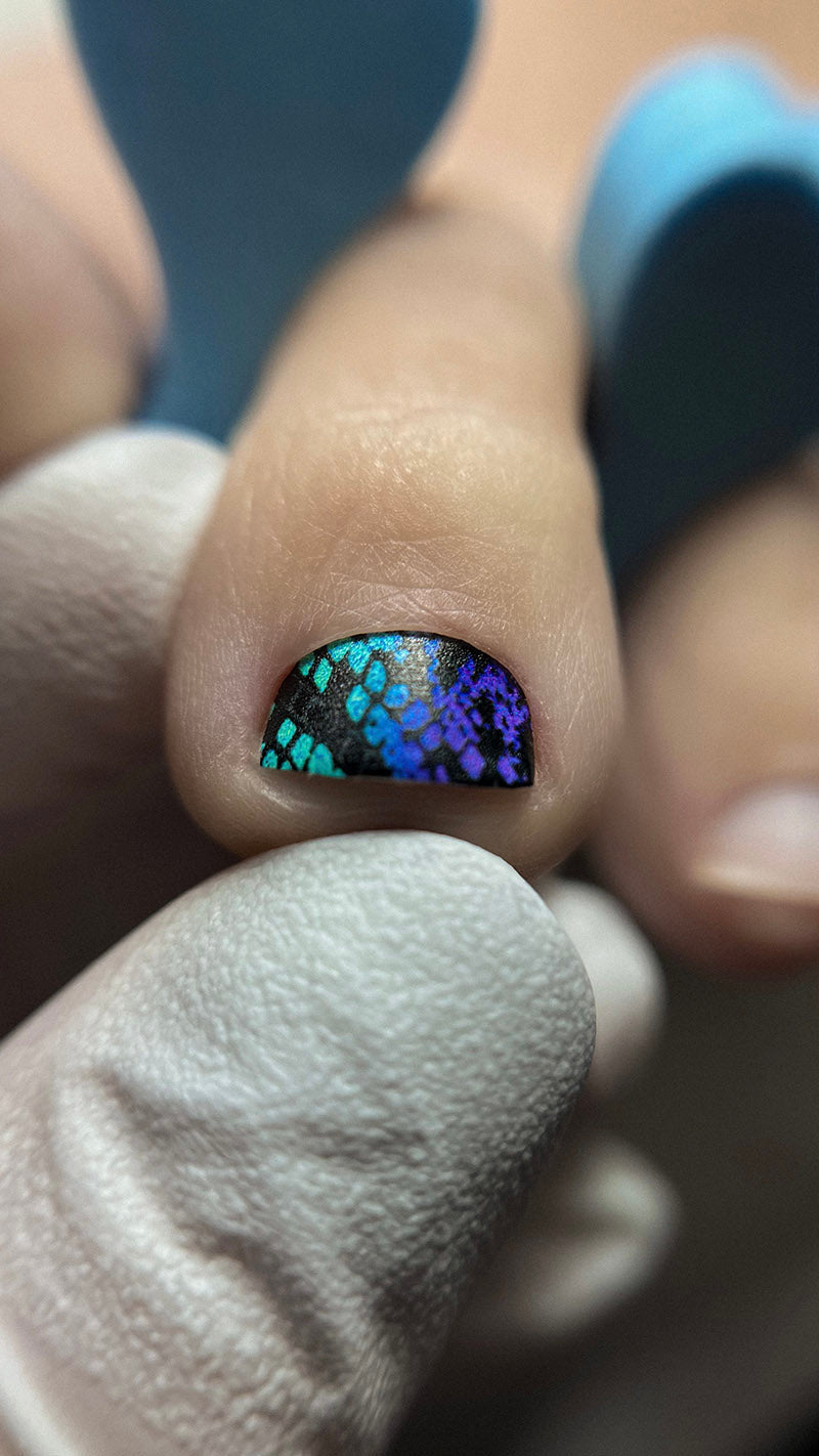 Pedicure Reptile. Green purple. Nail wrap WR-921 - image 3
